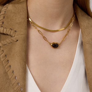 Collier Œil de Tigre avec Sertissage Ovale, Chaîne en Or, Bijou de Clavicule, Cadeau, Chaîne de Pull Tendance - Product Image 3