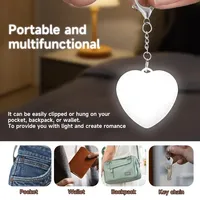 Lampe LED portable à capteur tactile en forme de cœur avec batterie de charge Type-C intégrée, porte-clés pour enfants, veilleuse, cadeaux pour étudiants