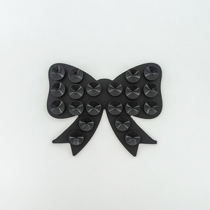 Soporte Universal Portátil para Teléfono con Ventosa en Forma de Lazo, Funda de Silicona Antideslizante para Baño - Product Image 2