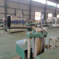 Équipement de capsulage semi-automatique de type bureau pour bouteilles en verre, bière, soda, boisson, avec presse à couvercles couronne métalliques