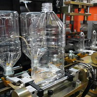 Machine de soufflage PET à 2 cavités 1500BPH Eceng Q5L2 à commande servo pour bouteilles d'huile alimentaire de 5L