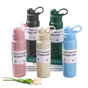 Botella de Agua Deportiva Aislada de 800 ml con Asa, Termo de Acero Inoxidable de 27 oz, Botella para Beber a Prueba de Fugas para Senderismo - Product Image 1