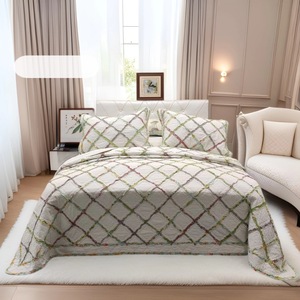 Juego de Edredón Aoyatex de 3 Piezas, Diseño Laura <span class=keywords><strong>Ashley</strong></span> para Cama <span class=keywords><strong>Queen</strong></span>/King - Product Image 1