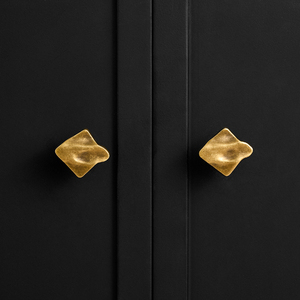 Maniglia Vintage Rotonda in Ottone Anticato Qiansi HK0574 per Armadi, Cassetti, Porte di Cucina, Camera da Letto e Bagno - Product Image 5