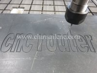 Table à vide à fente en T à grande vitesse 1500x3000mm 1325 1530 4x8ft pour machine de fraisage CNC avec broche à refroidissement par eau