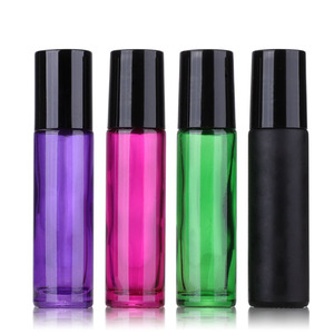 Boîte avec logo personnalisé emballage <span class=keywords><strong>de</strong></span> protection UV huile essentielle <span class=keywords><strong>de</strong></span> <span class=keywords><strong>parfum</strong></span> <span class=keywords><strong>vide</strong></span> givré noir roller ball 10ml verre noir roll on <span class=keywords><strong>bouteille</strong></span> - Product Image 5