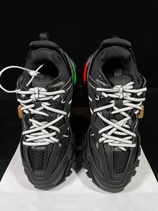 Chaussures de sport de course légères et amortissantes Track 3.0 de qualité supérieure avec éclairage intégré. Vente en gros du fabricant. Mode rétro tendance - Product Image 3