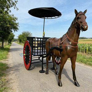 Carroza de Caballos de Diseño Único en Venta, Vehículo Turístico, Vehículo de Transporte Especial, Asientos Azules Personalizados - Product Image 2