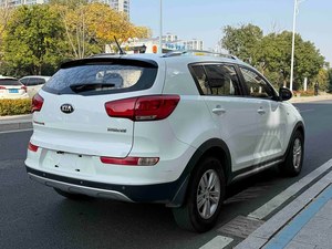 <span class=keywords><strong>Kia</strong></span> <span class=keywords><strong>Sportage</strong></span> 2.0L 2WD GL 2015 : SUV Pratique, Économique, Fiable, Idéal pour la Famille, Excellent Rapport Qualité-<span class=keywords><strong>Prix</strong></span> - Product Image 3