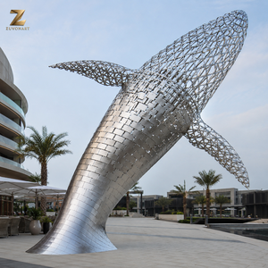 Grande sculpture de <span class=keywords><strong>baleine</strong></span> d'extérieur en acier inoxydable ajouré, structure paramétrique, monument décoratif pour place publique et parc côtier - Product Image 1
