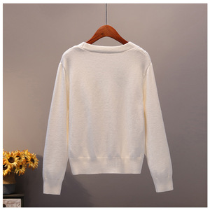 เสื้อคาร์ดิแกนถักสำหรับผู้หญิง คอวี ติดกระดุมด้านหน้า เสื้อสเวตเตอร์ถักลำลอง แฟชั่น - Product Image 6