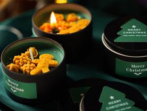 <span class=keywords><strong>Vela</strong></span> de Navidad Decoraciones para el hogar Caja de lata de cera de soja Galleta de jengibre personalizada <span class=keywords><strong>Vela</strong></span> de Navidad perfumada de vainilla <span class=keywords><strong>verde</strong></span> - Product Image 4