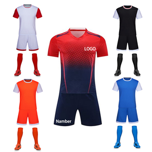Jersey Latihan Sepak Bola Lengan Pendek Kustom Berkualitas Tinggi, Seragam Kain Poliester Elastis Bernapas yang Dapat Dipersonalisasi, Unisex - Product Image 1