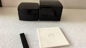 Set de Cuidado Facial de 4 Piezas con Infusión Botánica, Crema Reafirmante Rica de 50 ml, Sérum de 30 ml, Kit Suavizante y Reafirmante Intenso para Piel Madura - Product Image 4