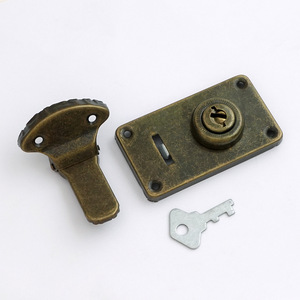 Furniture Lock Bronze <b>Key</b> <b>Square</b> Lock Buckle 74x41mm Rustic Design Durable For Wooden Boxes - Product Image 4