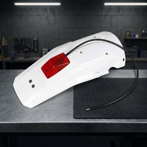 Parafango Posteriore XFUN Bianco 041 con Porta Targa per Moto XR 600 1988-2002, Parafango Anteriore/Posteriore Italia - Product Image 2