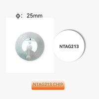 Étiquette NFC adhésive PVC haut de gamme personnalisée 13,56 MHz Mini Tag Rouleau d'autocollants pour applications hôtelières et de paiement