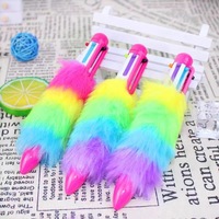 Stylo à bille en peluche six couleurs, marqueur surligneur en peluche dégradé multicolore, stylo en peluche créatif six couleurs arc-en-ciel
