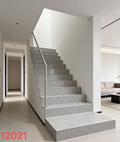 Carreaux de porcelaine rectangulaires gris clair veiné brillant antidérapants pour marches d'escalier intérieurs OEM