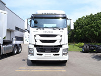 Chasis Truk Isuzu GIGA VC61 21 Ton, Mesin Diesel 6UZ1, Kabin 1.5, 4x2, Truk Lorry Camiones untuk Dijual