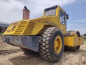 Bomag Original Rouleau compresseur d'occasion Bomag BW 225D-3 de haute qualité en bon état à vendre Bomag 213 217 216 225D - Product Image 4