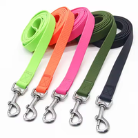NOVIPET Ensemble laisse et collier pour chien en PVC imperméable, couleur unie, personnalisable pour la promenade et l'entraînement, respectueux de l'environnement