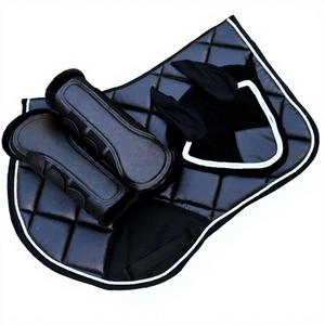 Almohadilla de Silla de Montar Premium para Doma Clásica con Absorción de Impactos, Adorno Brillante, Gorro para Caballo con Botas de Neopreno Ligeras - Product Image 1
