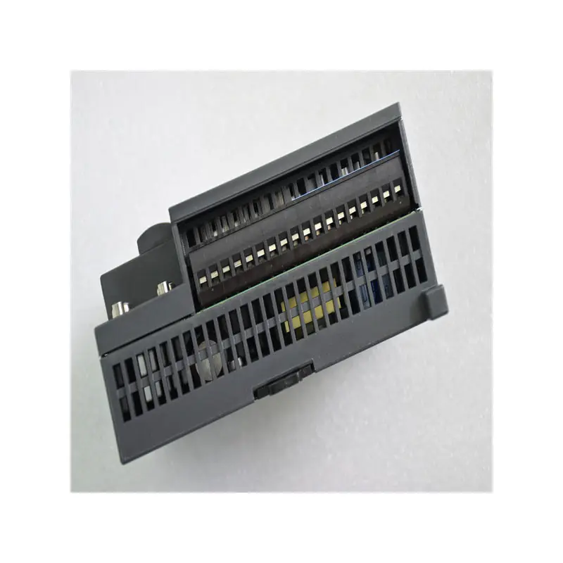 نظام تحكم وحدة إخراج تحكم في المواد المشفرة لأجزاء صناعية 6ES7134-0KH01-0XB0 لشيم