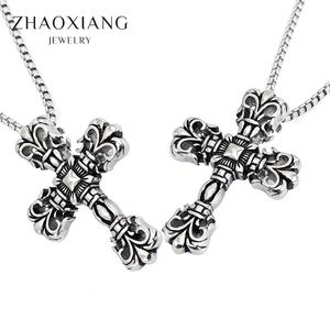 Colliers croix pour hommes en acier inoxydable, pendentifs chrétiens Jésus vintage en titane, nouvelle tendance - Product Image 2