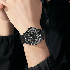 Reloj cronógrafo redondo para hombre, correa de nailon de lujo, reloj de cuarzo resistente al agua 30M, relojes al por mayor - Product Image 1