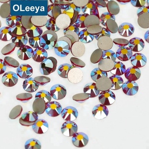 Cristales de Strass sin Fijación en Caliente, al por Mayor, 8 Grandes y 8 Pequeños, Corte Facetado, SS20, Color Lt.Siam AB, Cristal Austriaco, Fábrica de Pedrería sin Fijación en Caliente - Product Image 1