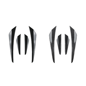 Alerones Delanteros para Volkswagen Golf 8 Mk8, Color Negro Piano, Textura de Fibra de Carbono, ABS Adhesivo, Compatible con Modelos 2020 - Product Image 2