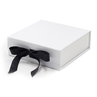 Emballage de bijoux thé ondulé petite montre Machine à gâteau jetable Mini brun Kraft cils boîtes en papier pour vêtements