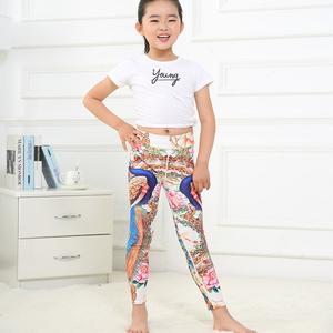 Artículos de Boutique al por Mayor, Ropa Infantil Lista para Usar, Leggings de Yoga Súper Suaves para Niñas - Product Image 3