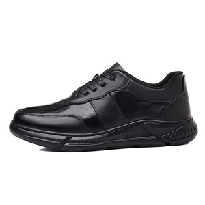 Baskets décontractées pour hommes en cuir véritable, cuir de vachette pleine fleur avec finition texturée à la main, légères, polyvalentes et antidérapantes - Product Image 1