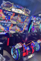 Machine de jeu de course d'arcade immersive à plusieurs écrans à 2 joueurs à monnayeur sur le thème Fast & Furious pour parcs d'attractions/salles de jeux