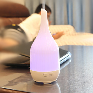 Humidificador de aire Purificador de aire Niebla de aceite esencial Difusor de aroma de 200ml con temporizador de control - Product Image 2