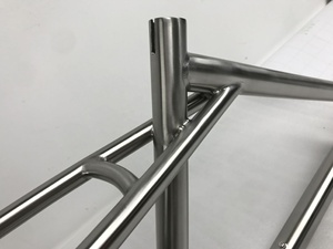 อะไหล่จักรยาน โครงจักรยานไทเทเนียม 700C สำหรับจักรยานออฟโรด - Product Image 2