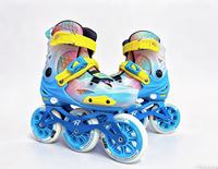 Patins à roulettes en ligne pour enfants YSMLE, pour garçons et filles, patinage professionnel pour débutants, patins à roulettes en ligne réglables à 3 roues