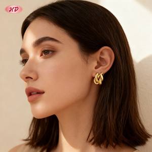 Hengdian Sieraden Gedraaide Gouden Oorknopjes Messing Verguld 18K Goud Mode Sieraden Groothandel voor Vrouwen Dagelijks & Feest - Product Image 5
