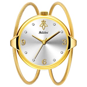 <span class=keywords><strong>Montre</strong></span> à quartz minimaliste pour <span class=keywords><strong>femme</strong></span>, cadran en verre de 32 mm, bracelet en alliage d'inspiration coréenne avec accents de diamants, résistante à l'eau jusqu'à 10 m, analogique - Product Image 6