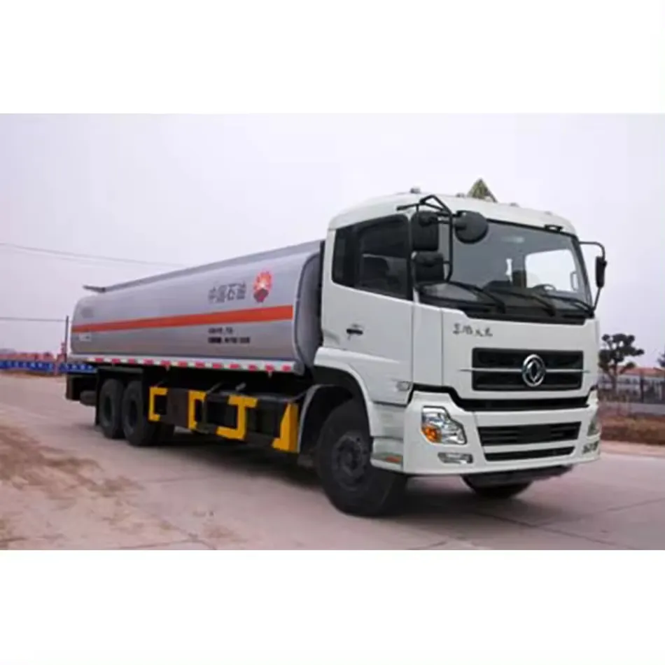 Diesel Oil Capacity 12000 Liters 4000 Gallon 4x2 8x4 Used Fuel Oil Delivery Tanker Truck For Sale
