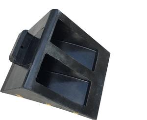 <strong>Good</strong> <strong>Quality</strong> 330*290*270Mm Solid Rubber Heavy Duty <strong>Wheel</strong> <strong>Chocks</strong> - Product Image 6