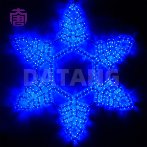 Installation de Lumières LED Flocons de Neige à Grande Échelle pour Parcs, Places, Rues et Décorations Hivernales - Product Image 6