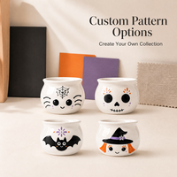 Bol à bonbons d'Halloween personnalisé avec des motifs d'araignées, de crânes, de chauves-souris et de sorcières pour la décoration de table de fête