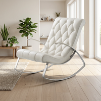Fauteuil à bascule moderne en cuir capitonné blanc, style nordique minimaliste, fauteuil de salon, cadre chromé, meubles de salon