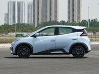 Оптовая продажа: Новинка 2025 года – Электрический кроссовер BYD Seagull с запасом хода 305 км, литий-железо-фосфатная батарея, 55 кВт
