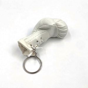 Llaveros de PVC Suave Ecológicos OEM, Llaveros Personalizados con Forma de Guante de Boxeo a Precio Económico - Product Image 4