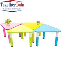 Ensemble Table et Chaise en Plastique pour Enfants, Réglable, Coloré, Idéal pour la Crèche, l'École et la Maison - Prix Usine