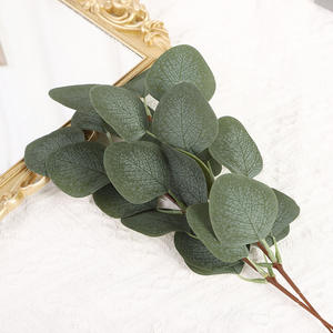 Jarrón de cerámica con hojas de eucalipto artificiales, decoración minimalista para el hogar, jarrón de mesa para sala de estar, cocina, mesa de comedor - Product Image 4